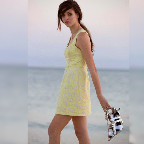 Urban Outfitters Kimchi Blue Poolside shift dress - Picture 1 of 8